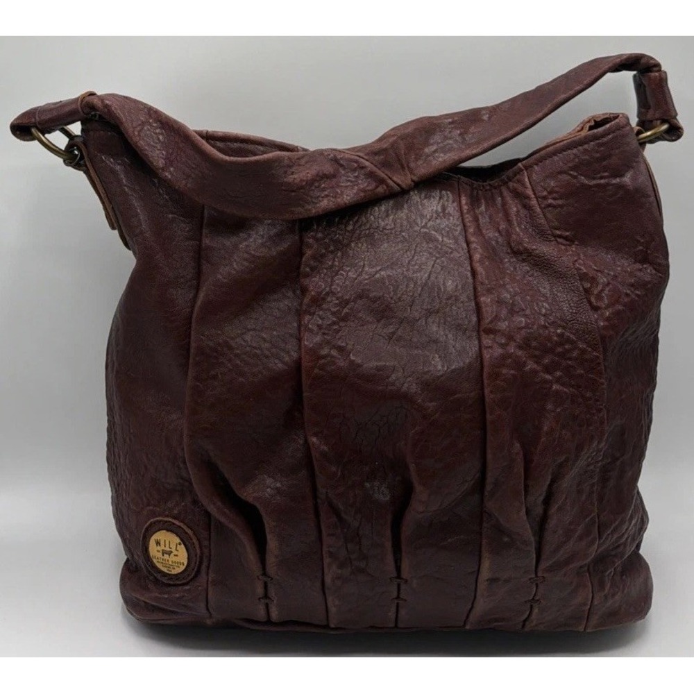 Will Leather Goods Her Hobo Shoulder Bag. Beautiful Burgundy Leather.